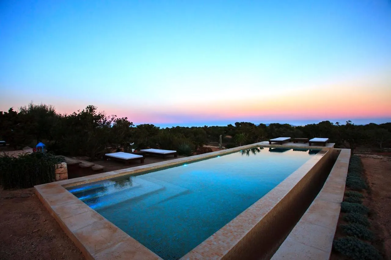 Casa Romero Cala Saona Spanje